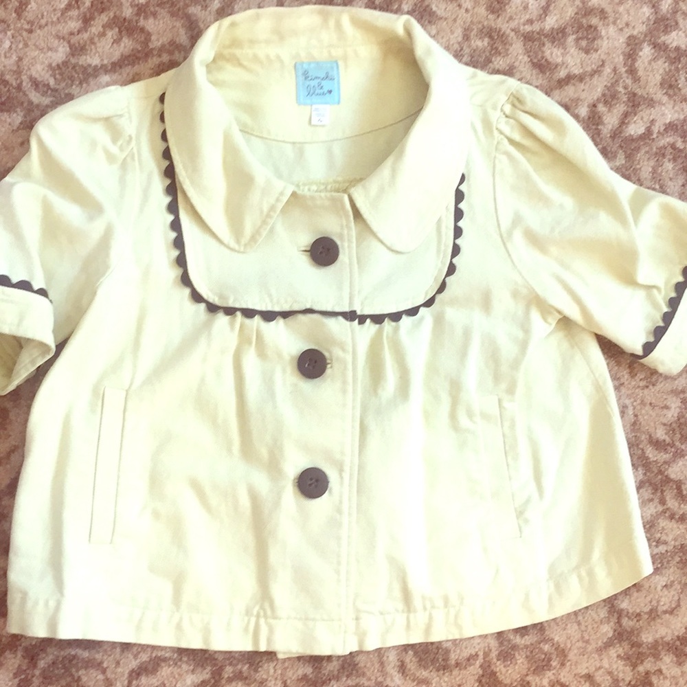 Yellow, short sleeve jacket